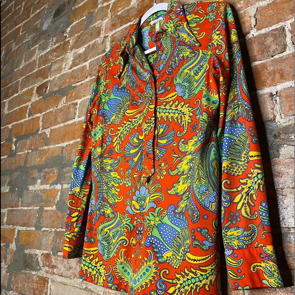 Vintage authentic 60’s shirt 🪩